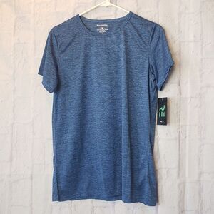 REAL ESSENTIALS NWT Moisture-Wicking Activewear Tee Medium